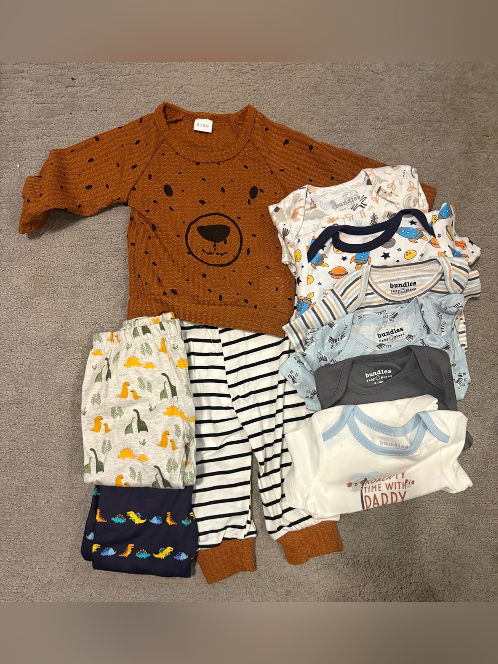138- #10 item bundle 9-12 month clothes